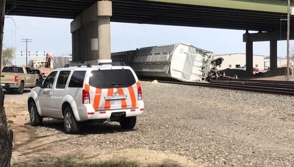 Train derails in Augusta - KAKE