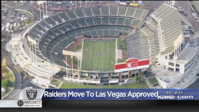 It's official: NFL owners approve Raiders' move to Las Vegas