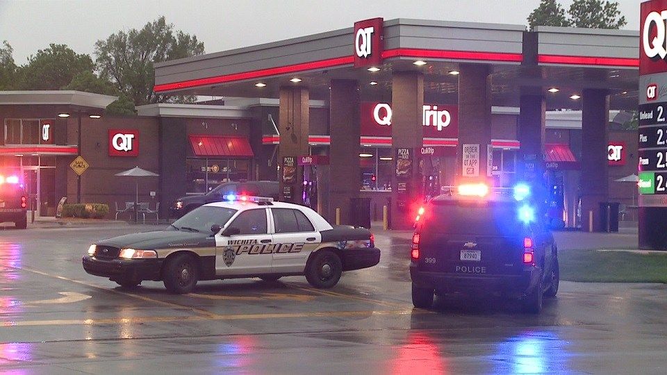 Two hurt, one in custody after shooting at Wichita QT