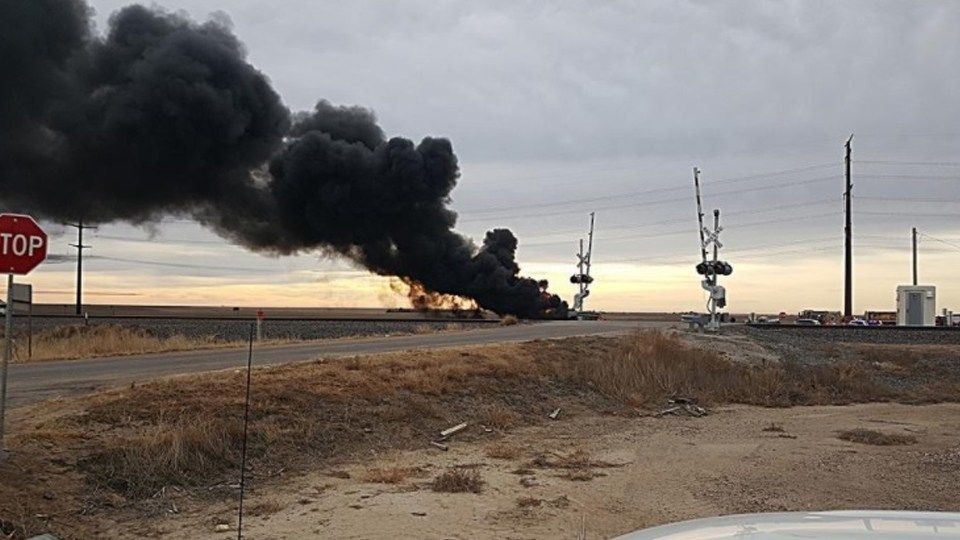 2 killed when pickup crashes into semi in southwest Kansas KAKE