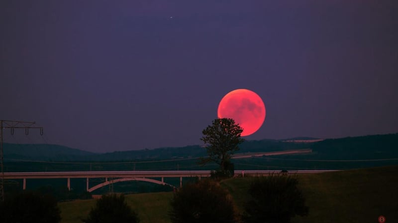 ÎÏÎ¿ÏÎ­Î»ÎµÏÎ¼Î± ÎµÎ¹ÎºÏÎ½Î±Ï Î³Î¹Î± Super Blood Wolf Moon