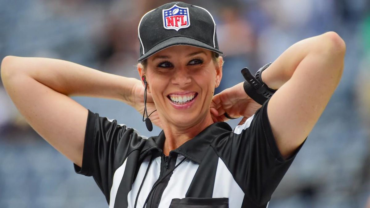 Sarah Thomas to the first woman to officiate an NFL