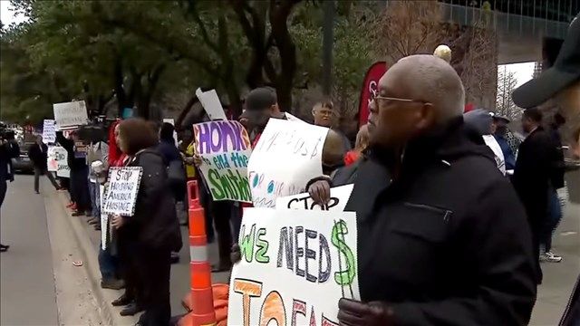 Furloughed federal workers can seek unemployment benefits ...