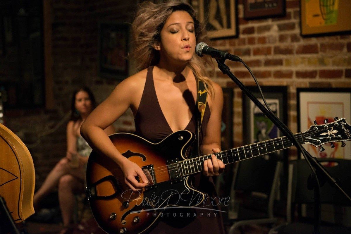 Jenny Wood (gofundme.com)