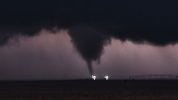 20190506_TonyLaubach_LewisKS_Tornado02