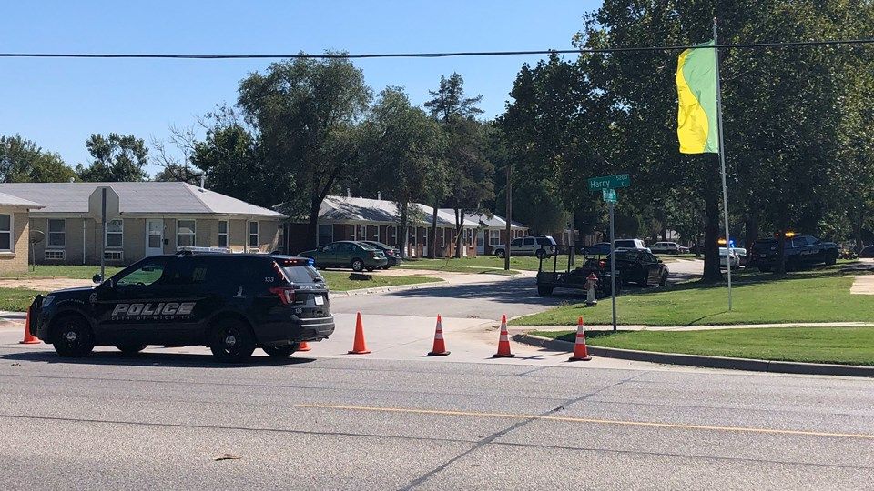 2 hurt in southeast Wichita shooting KAKE