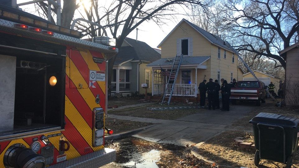 Woman dies in house fire in Delano KAKE