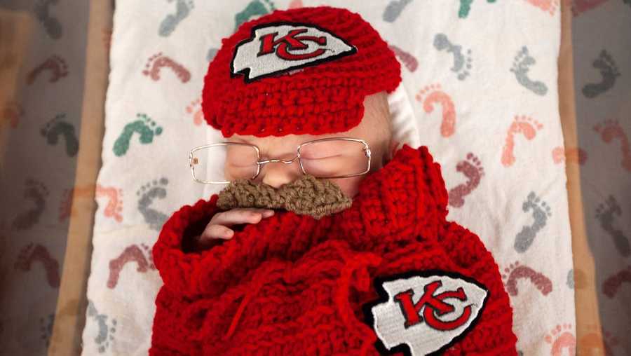 MINI MAHOMES: KC hospital dresses NICU babies in Chiefs gear