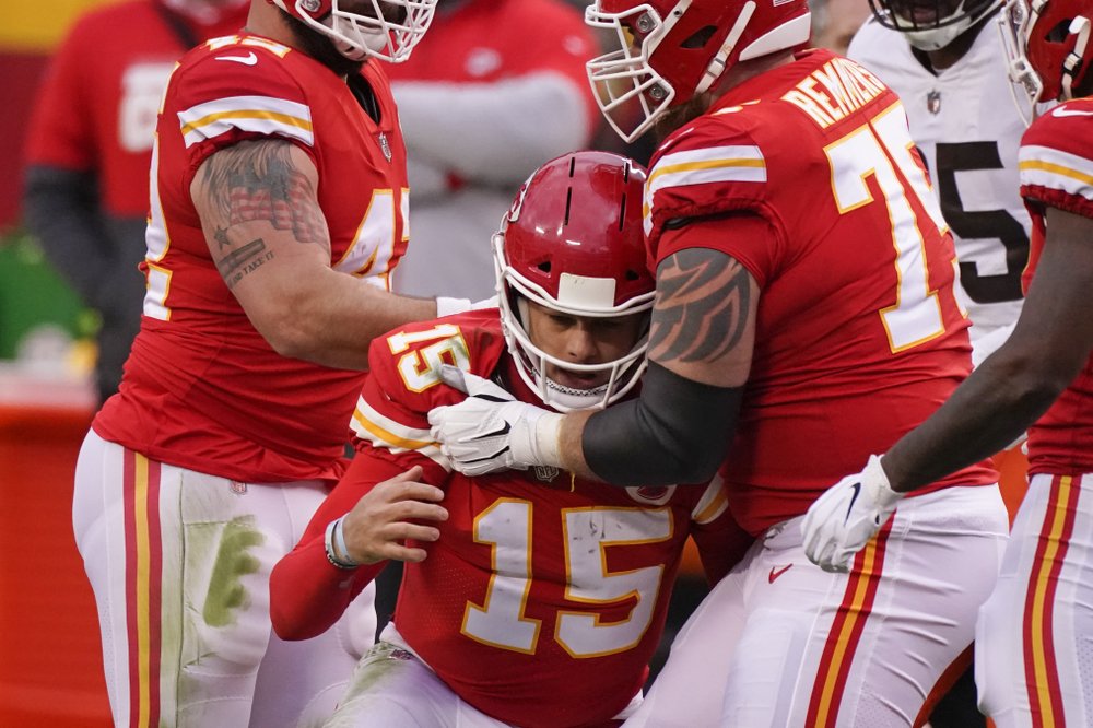 Super Rally: Mahomes, Chiefs win NFL title with late surge