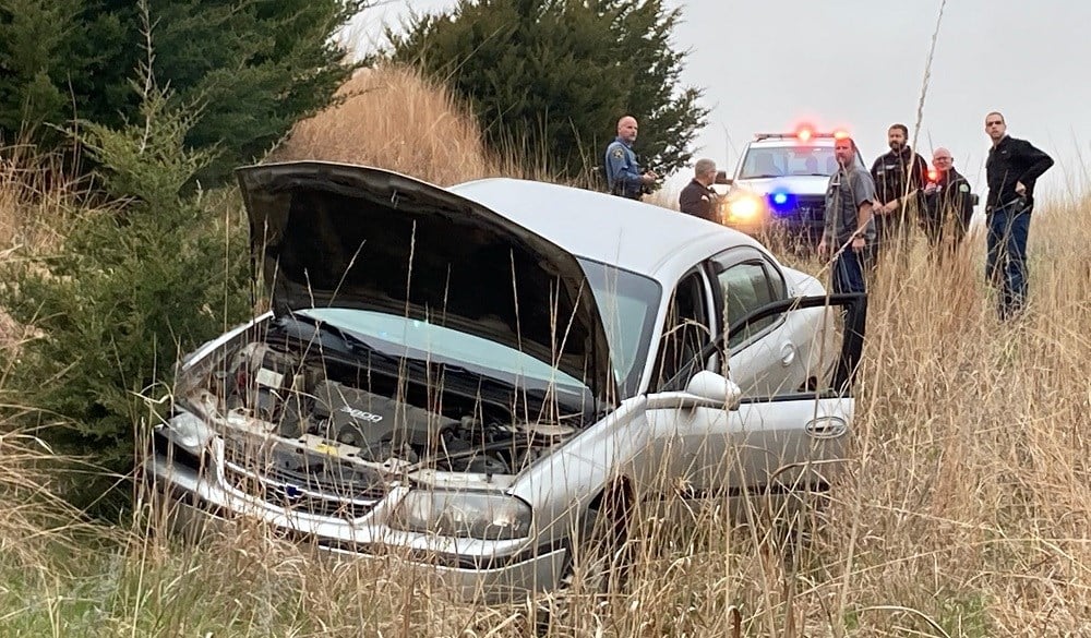 Kansas driver clocked at 100 mph, arrested after 3-county chase - KAKE