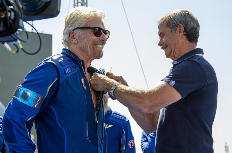 Billionaire Richard Branson reaches space in his own ship - KAKE