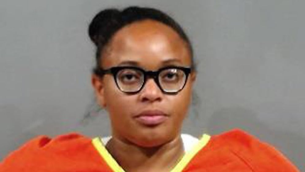 Latoya Annette McCurn (Sedgwick County Jail)