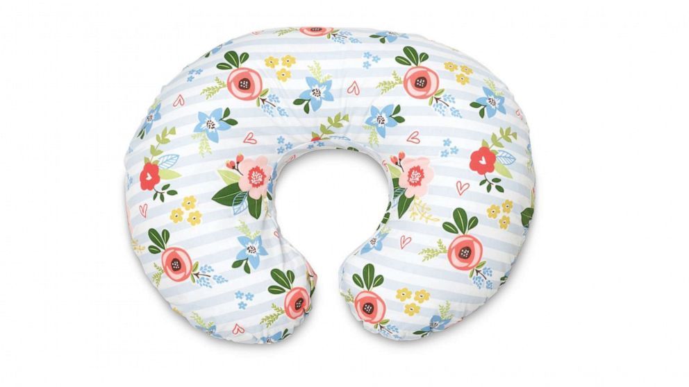 Improper Use Of Boppy Nursing Pillows Loungers Linked To 7 Infa Kake