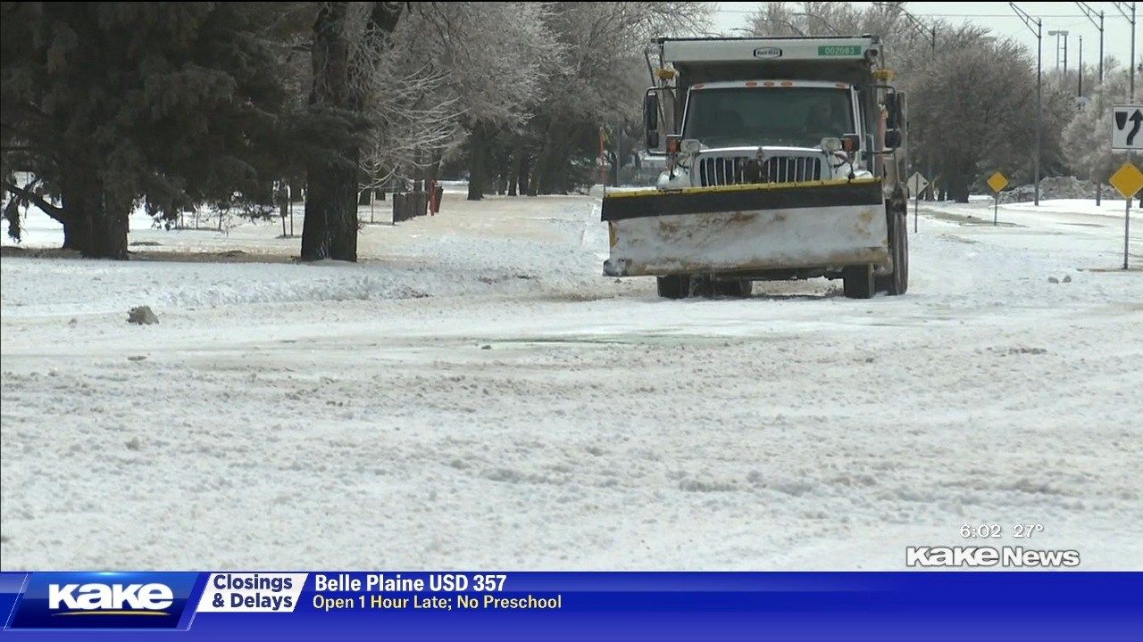Road conditions in Wichita improve throughout Thursday following winter storm KAKE