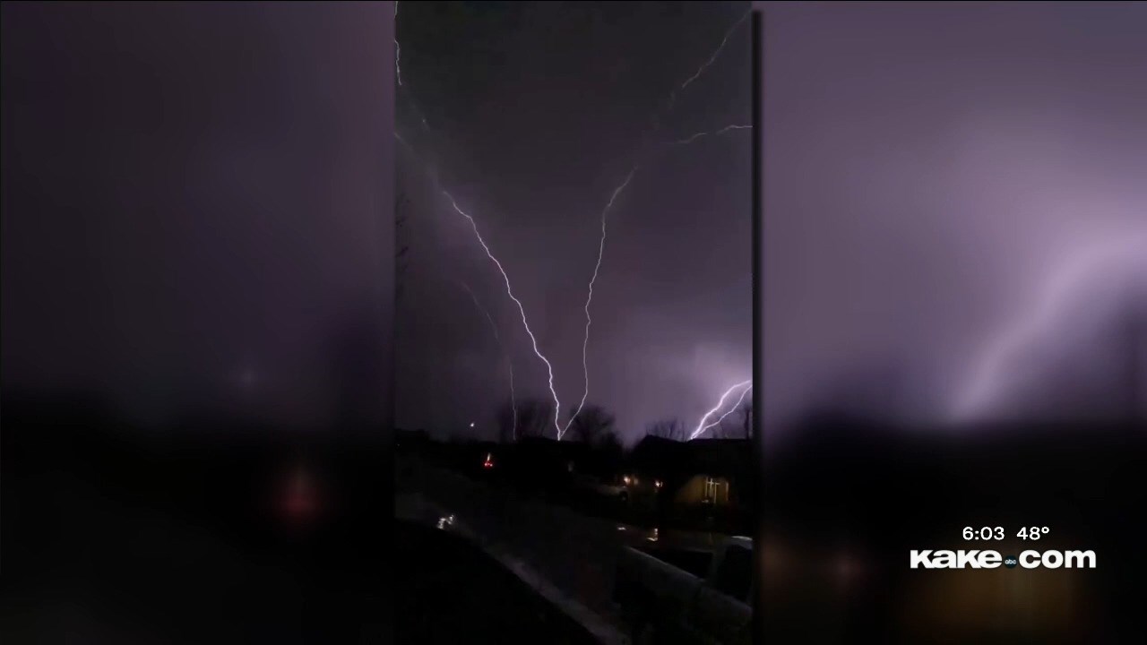 Striking footage of lightning as severe weather hits Wichita KAKE