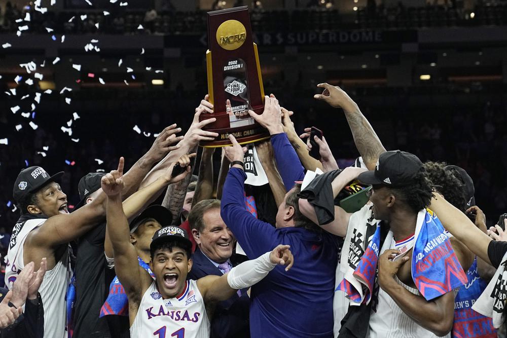 Kansas basketball barnstorming tour this spring to be headlined by