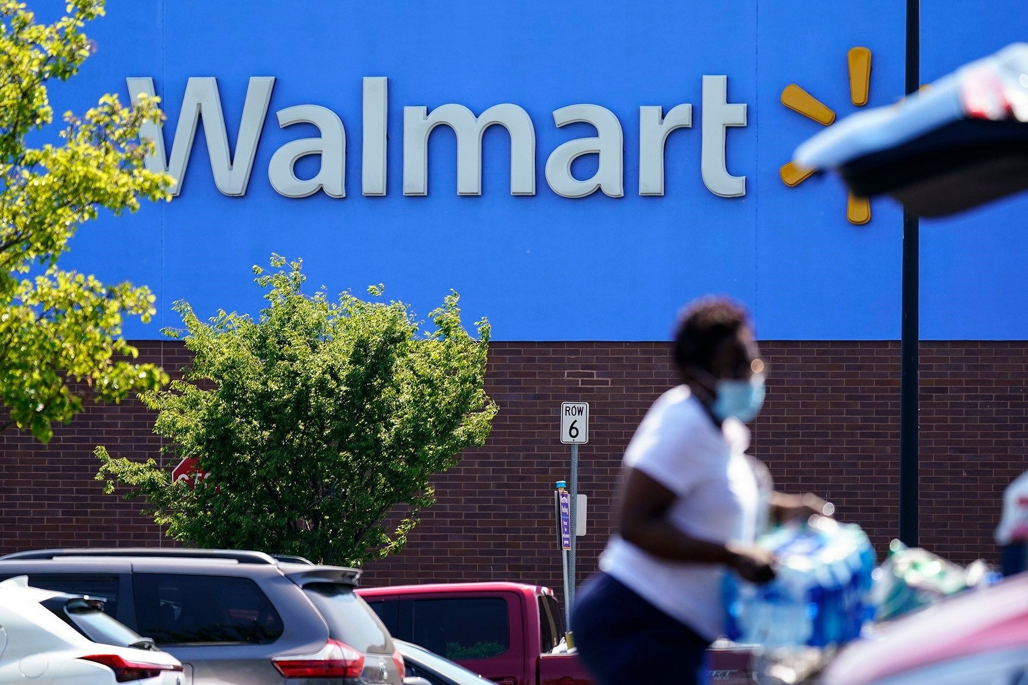 Walmart's stock posts its worst day since 1987 KAKE