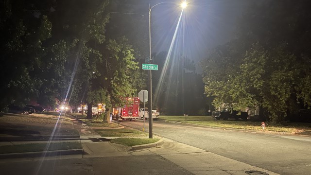 East Wichita gas leak causes houses to be evacuated - KAKE