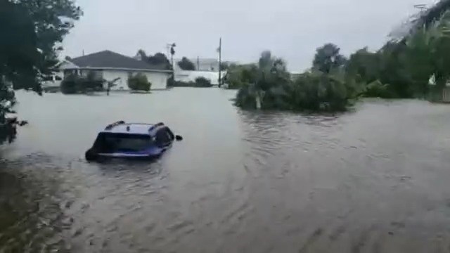 Many trapped in Florida as Ian heads toward South Carolina - WFXG