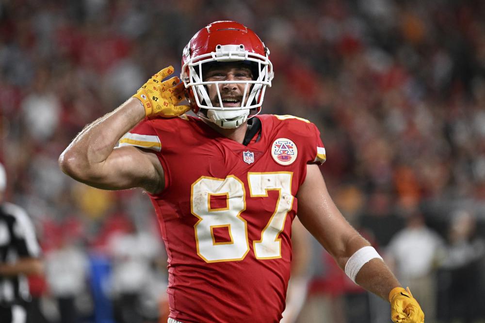 NFL flexes Week 11 Chiefs-Chargers to SNF