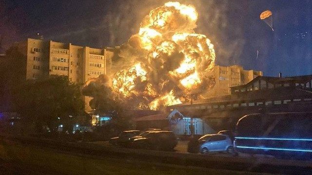 Military jet crashes in residential area in western Russia, stat - KAKE