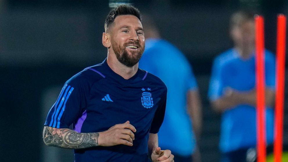 Argentina faces France in World Cup Final Sunday