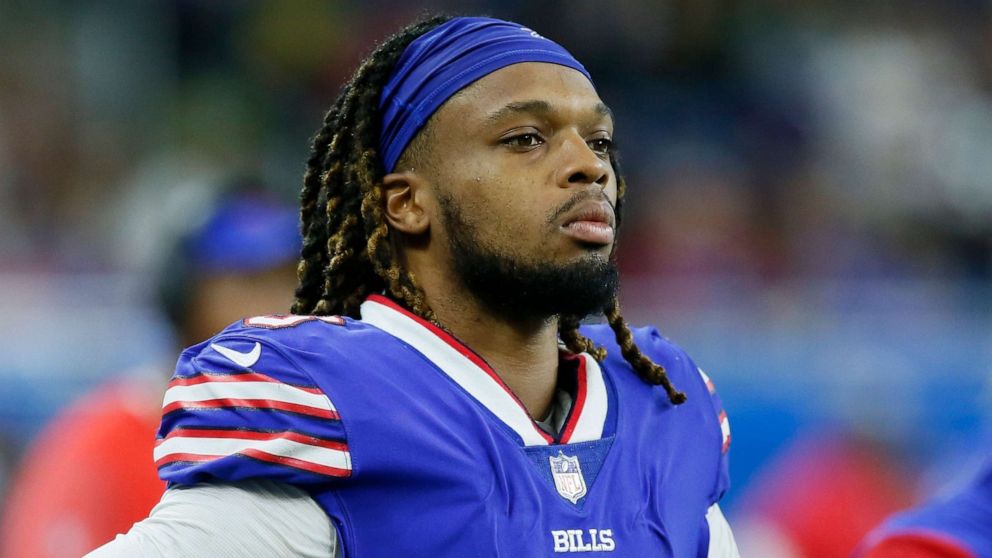 Damar Hamlin watches like a hawk behind Bills' star safeties