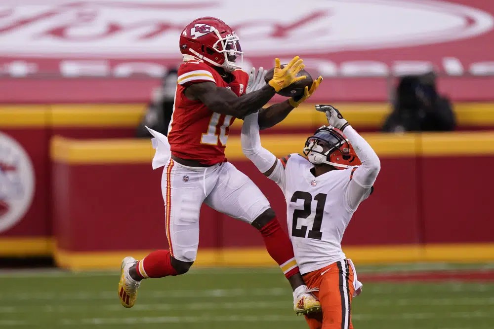 Chiefs' Tyreek Hill could be punt returner again for AFC title game