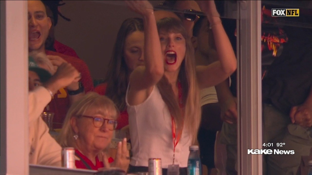 Jets ticket prices are surging on reports Taylor Swift is going to