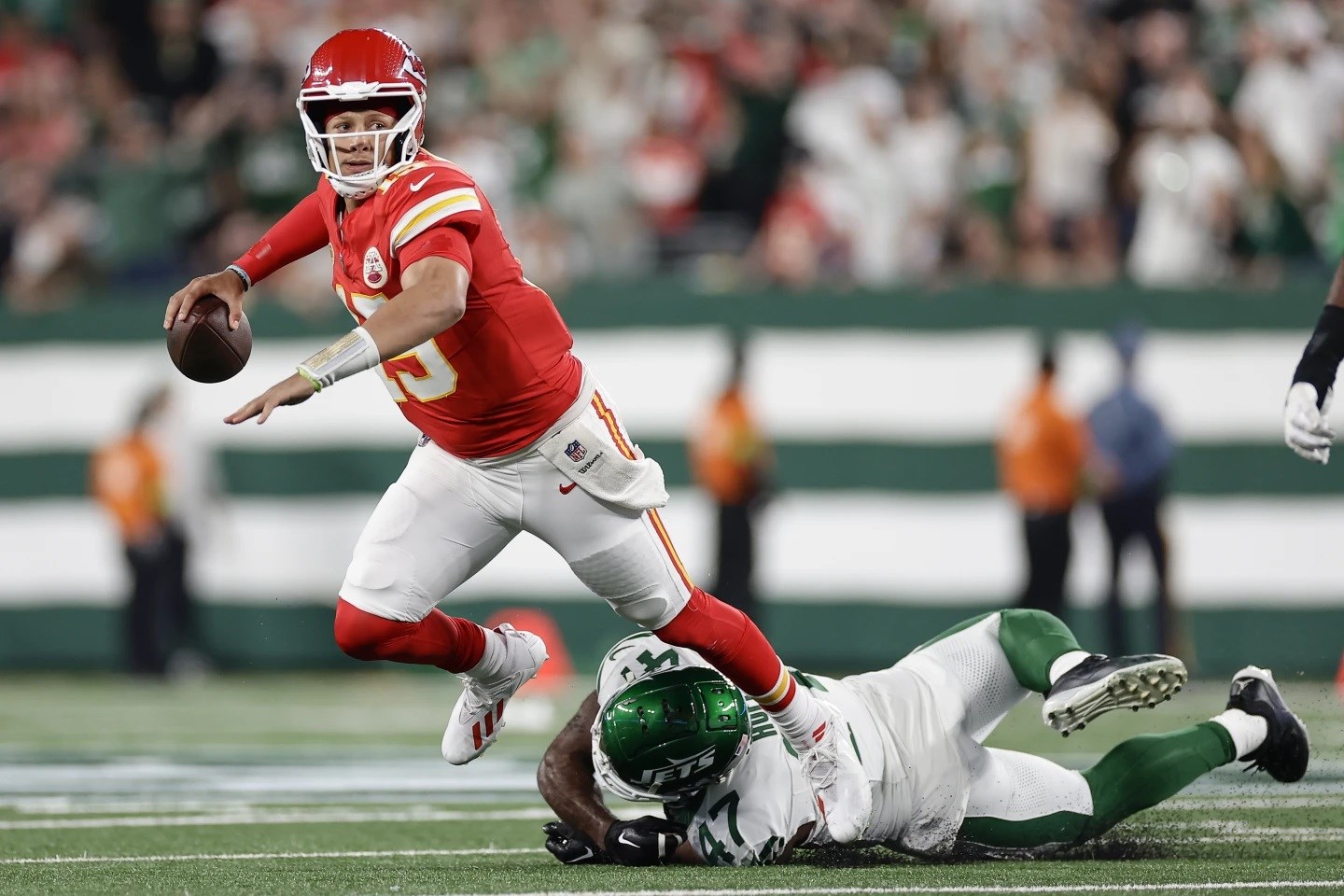 Photos: Chiefs Player Arrivals from Week 6