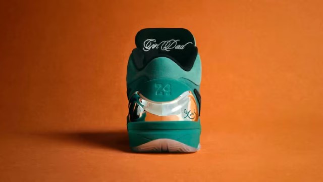 Nike releasing 'Girl Dad' sneakers in honor of the late Kobe and - KAKE
